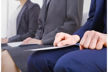 10月1日内定式実施、内定者を入社までつなぎとめる施策とは