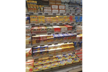 量販店のマーガリン売場