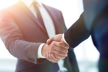 ヤフーがベンチャーを約100億で買収 高額で会社を売却するポイント5つ