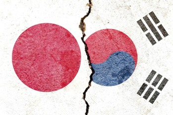 「ユニクロ人気復活」でも韓国の反日感情は消えず? 5年ぶりの日米韓首脳会議開催へ
