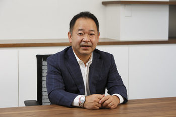 不易と流行のバランスを意識しながら年商1千億円達成を目指す コメ兵ホールディングス 石原卓児