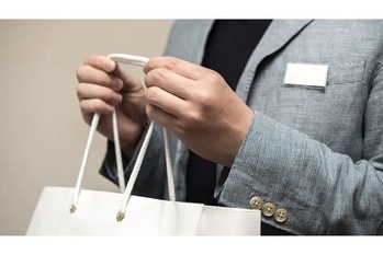 【ファッション分野の中途採用】業界での販売職経験者やハイレベルな接客経験者のニーズが高まる