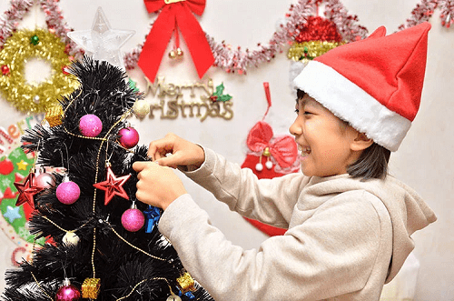 ニフティ、「ニフティキッズ」でクリスマスに関するアンケート調査、プレゼントは約3割の小中学生がなるべく安いものを頼むと回答