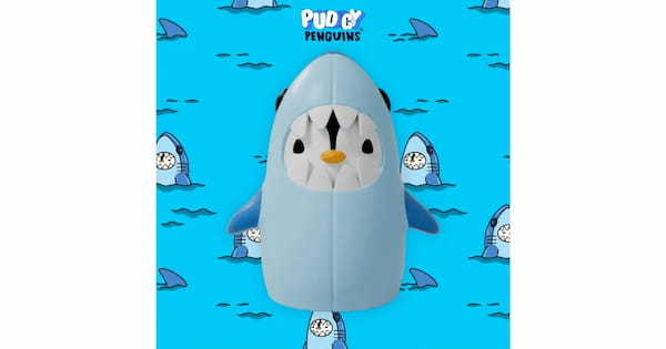 【Pudgy Penguins】NFCチップ搭載のフィジカルアイテム「Shark Suit」を発売