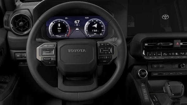 トヨタ、新型「ランクル250」を世界初公開！ さらに「ランクル70」を今冬、日本に再導入
