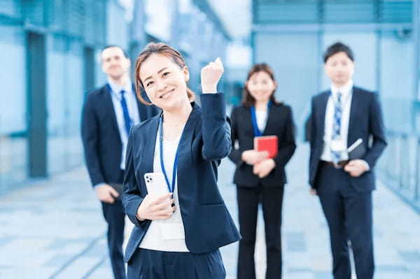 営業職の中途採用を成功させる7つのポイントを紹介|求人手順や優秀な人材を見極めるポイントも解説
