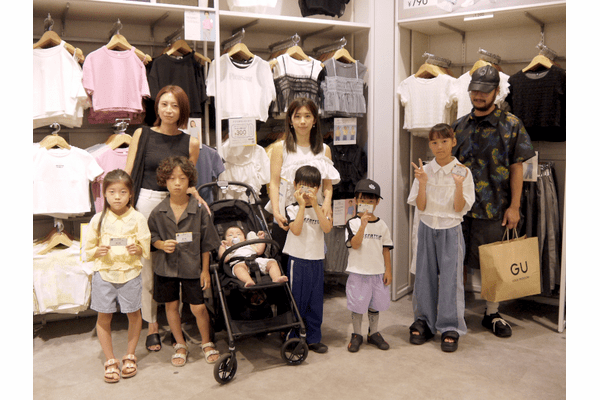 ジーユー、子どもたちが一人で服選びに挑戦する「MY FIRST OUTFIT」の夏休み特別版を実施、インフルエンサーのお仕事も体験