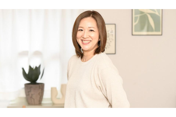 column_top_( Okada Keiko).jpg
