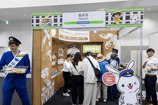 環境に配慮した山形県長井市の“全部段ボール”ブースが話題、地方創生SDGsフェスで循環型社会の取り組みが注目集める