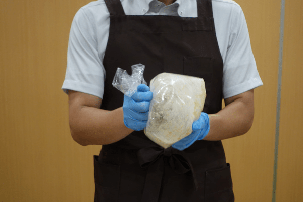 昭和産業、家庭用秋冬新商品「極サクッから揚げ粉」「SHOWAホットケーキミックス600g」「オレインリッチ」を使った試食会を開催