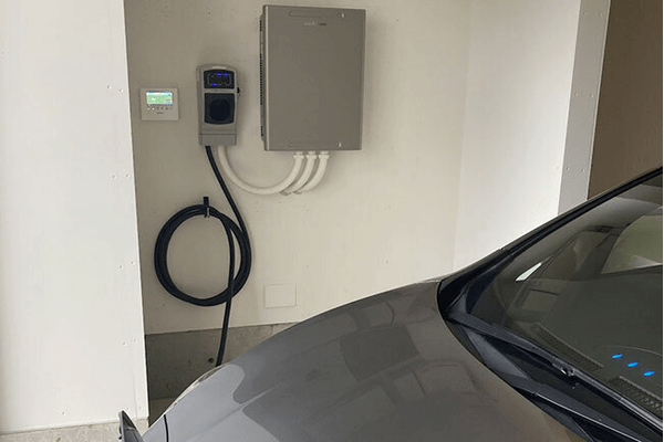 匠モデルV2H 大手自動車メーカー系販社と提携しV2H事業の本格展開に乗り出した
