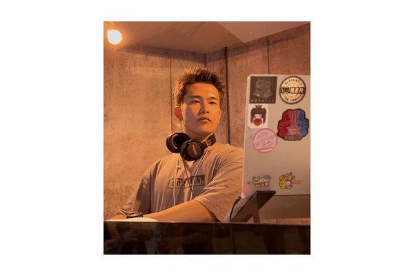 見出し1画像_嶋村吉洋社長が主催するワクセルのコラム_大町和生さん_昼開催×サブカル×DJイベント.jpg