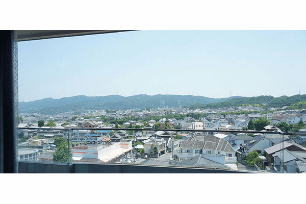 星徳館から眺めることができる交野市の景色