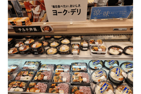 「YORK DELI(ヨーク・デリ)」の売り場①