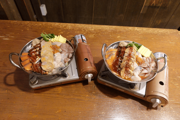 イートジョイ・フードサービス、「道南農林水産部」で冬の名物「痛風鍋」を夏仕様にした「冷やし痛風鍋」と「夏の痛風鍋」を提供