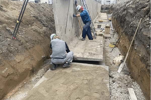 少人数で行う外構工事もワンマン測量が可能になると作業効率は格段に効率化する