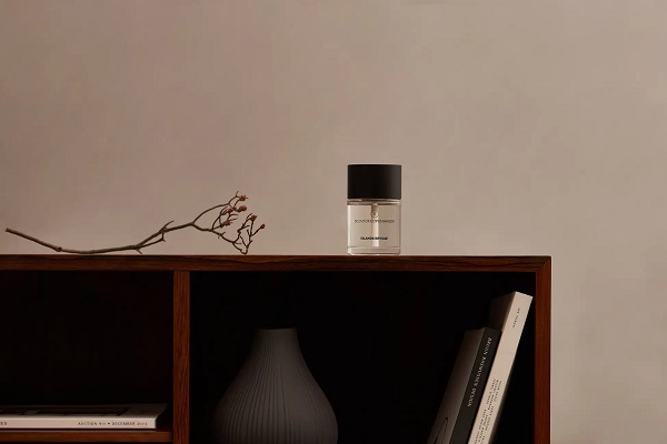 アイ・ネクストジーイー、デンマークブランド「SCENT OF COPENHAGEN」の電子ディフューザー「Ultrasonic Diffuser」を発売