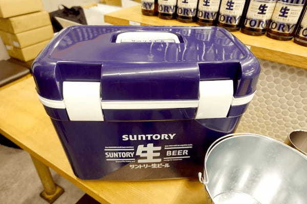 サントリー、「サントリー生ビール」瓶を氷水で“キンキン”に冷やし提供する“キン冷（れい）サン生”プロモーションを開始
