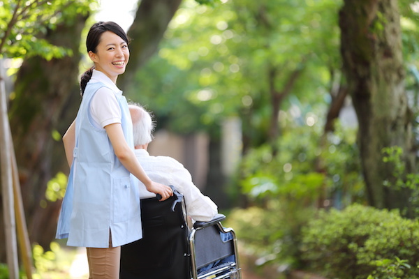 日本ホスピスHD、訪問介護・訪問看護を行うノーザリーライフケアの株式を追加取得、完全子会社へ