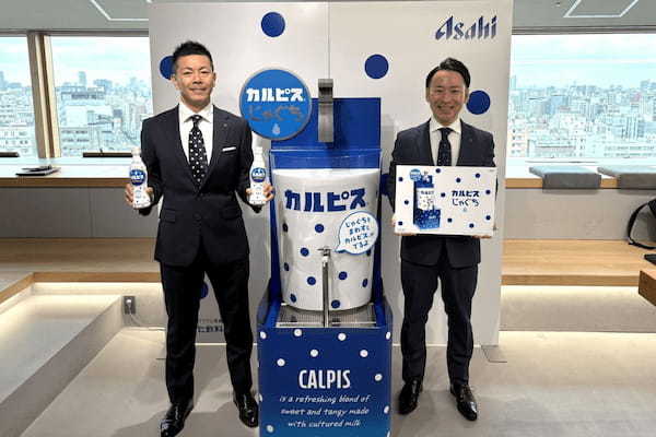 (左から)鈴木特任部長、三浦CSV戦略部長