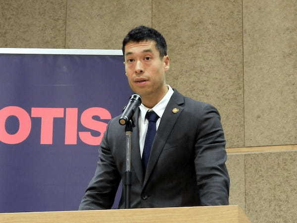 オーチス主催の国際プレゼン大会で札幌日本大学高等学校が特別賞受賞、AIで高齢者等の移動をスムーズにする 車いすを考案