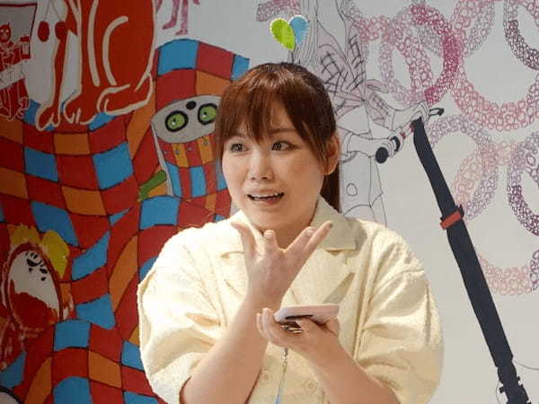 アイシン、東急プラザ原宿「ハラカド」で「YYSystem」を活用しコミュニケーションを可視化する「世界に字幕を添える展」を開催
