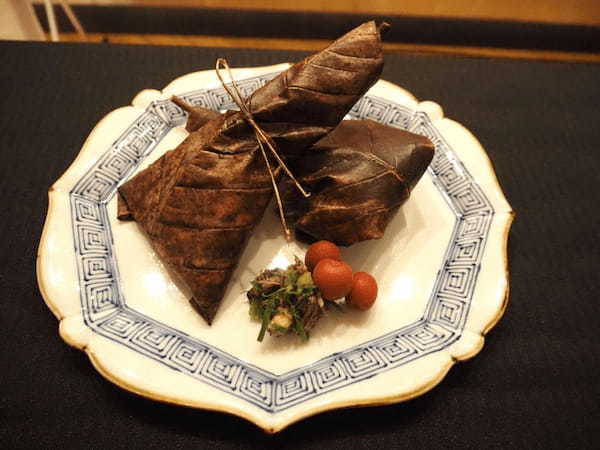 「鶏とごぼうの十六穀炊き込みごはん」