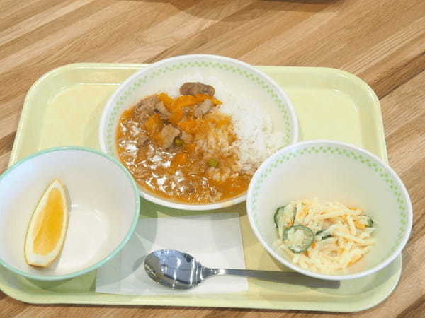 カフェメニューでもある中学校給食