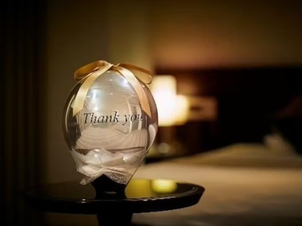 ロイヤルパークホテル、「Thanks Gift Stay~“感謝”を贈る ギフト宿泊プラン」などを期間限定販売