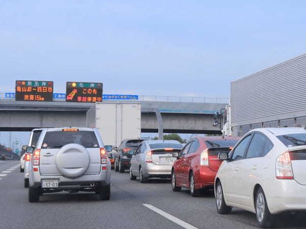 【全国版】2023年GWの高速道路渋滞情報。今年のゴールデンウィークの渋滞ピークと予測されている日時と場所は？