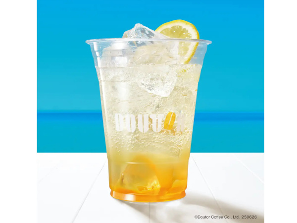 ドトール コーヒー、夏メニュー第2弾としてソーダドリンクやジャスミン ティー・新作ヨーグルンやフルーツを使ったケーキを発売
