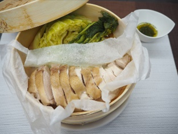 “ほったらかし調理”で注目集める「せいろ蒸し」、夏バテ予防に期待できる「熟成阿波尾鶏」のせいろ蒸しレシピを紹介