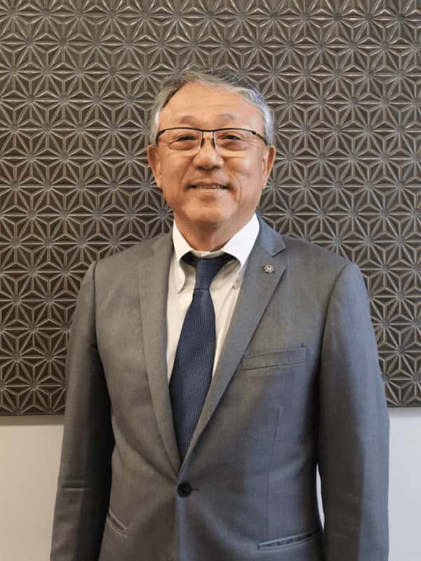 湖池屋 佐藤社長