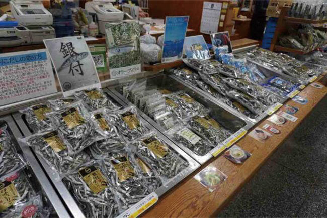 創業77年の乾物店がアフターコロナを見据えてICT活用を強化　日本のだし文化の発信にも力を入れる　丸一倉庫（香川県）