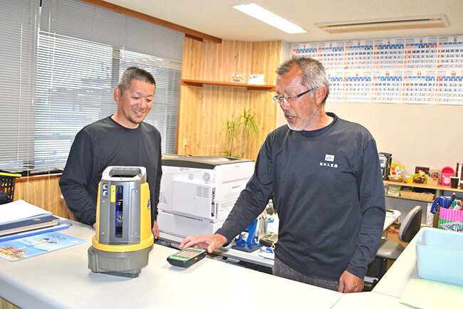 地域の中で人間関係を深め、信頼される仕事をする　地道な活動もICTの支えが力　自動追尾型測量システムは目を見張る効果　秋田工業（香川県）