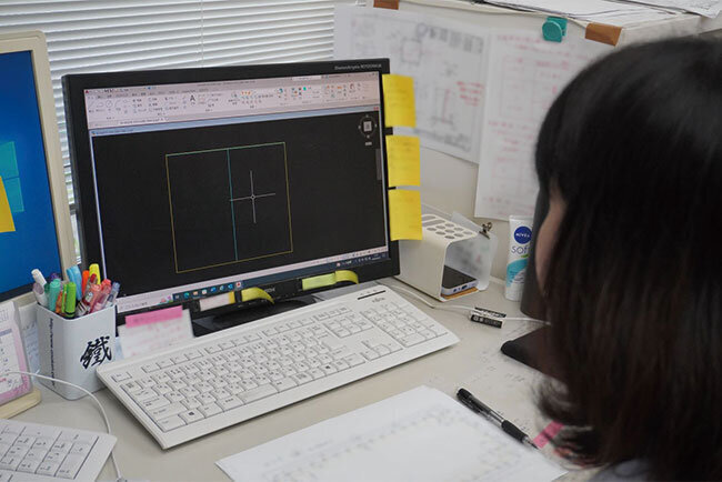 変圧器用金属製ケースの製造に特化した地域密着型の鉄工会社　ICTとデジタル機器の導入を通じてペーパーレス化を推進　亀野鉄工（香川県）