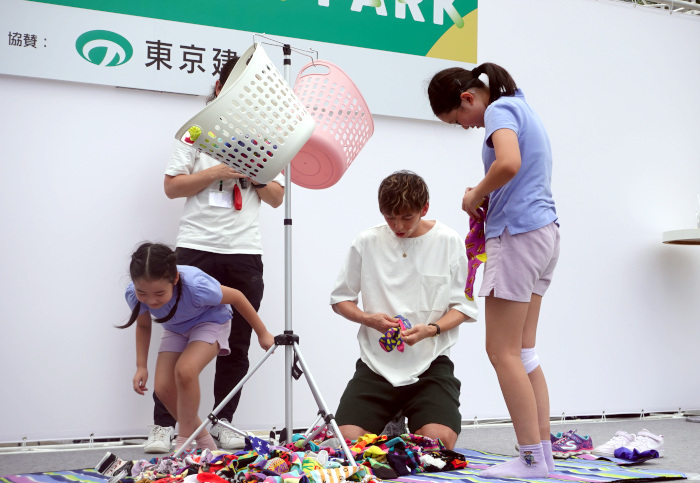 東京建物、 都立明治公園の緑の中で気軽にスポーツを楽しむイベント「GREEN PLAY PARK」を開催、AIさんが「ゆるスポーツ」に挑戦