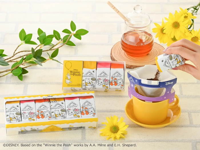 コーヒースタイルユーシーシー、真空パックのワンドリップコーヒー「CAFE@HOME Winnie the Pooh セレクション」を発売